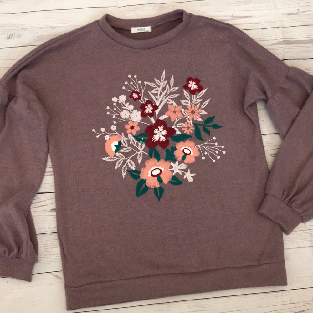 Cherish sweater oversized top size Small
